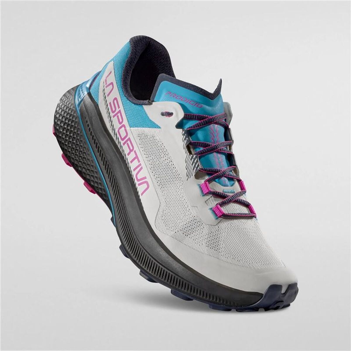 Trail running shoes for women La Sportiva Prodigio Smu Light grey
