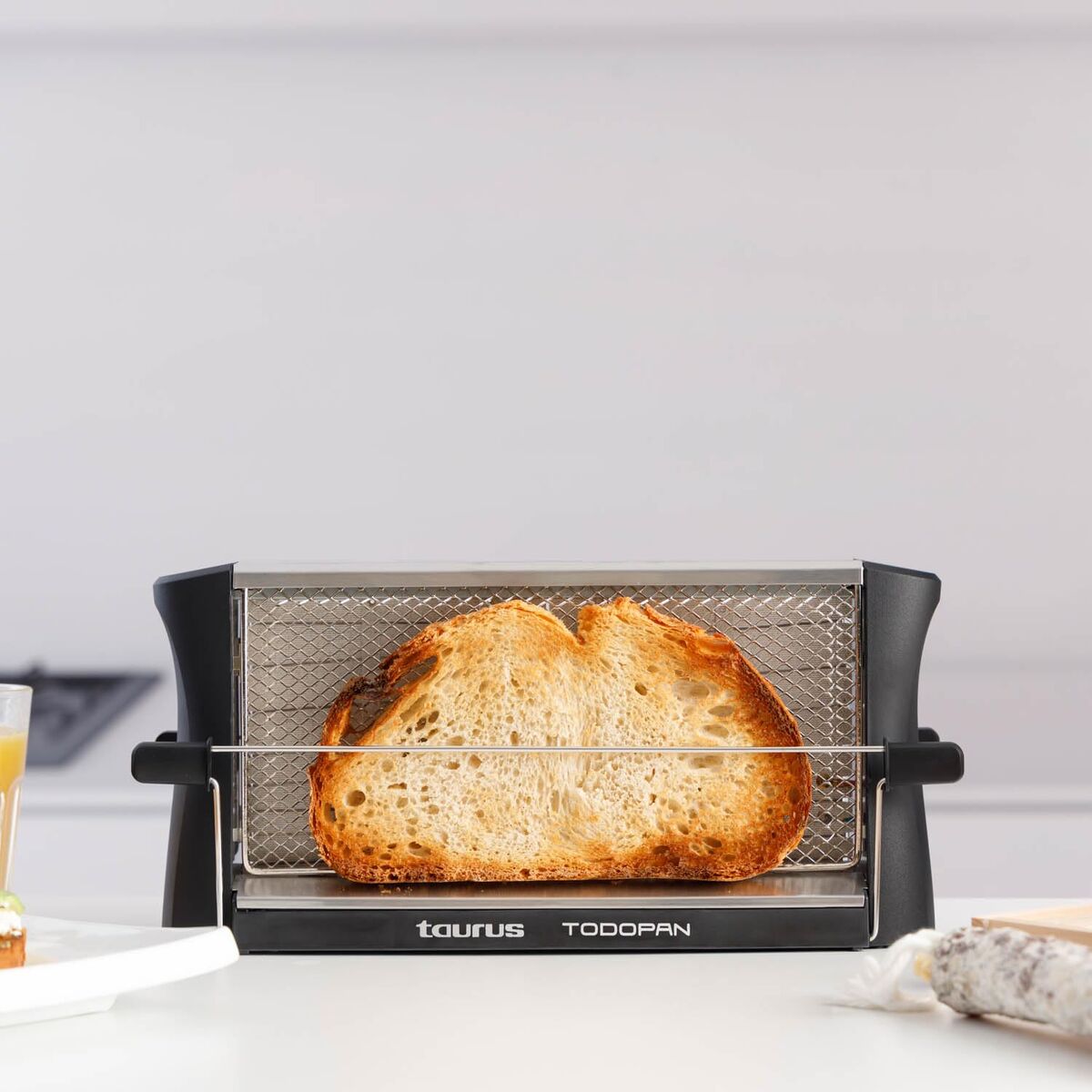 Toaster Taurus Todopan Black 700 W