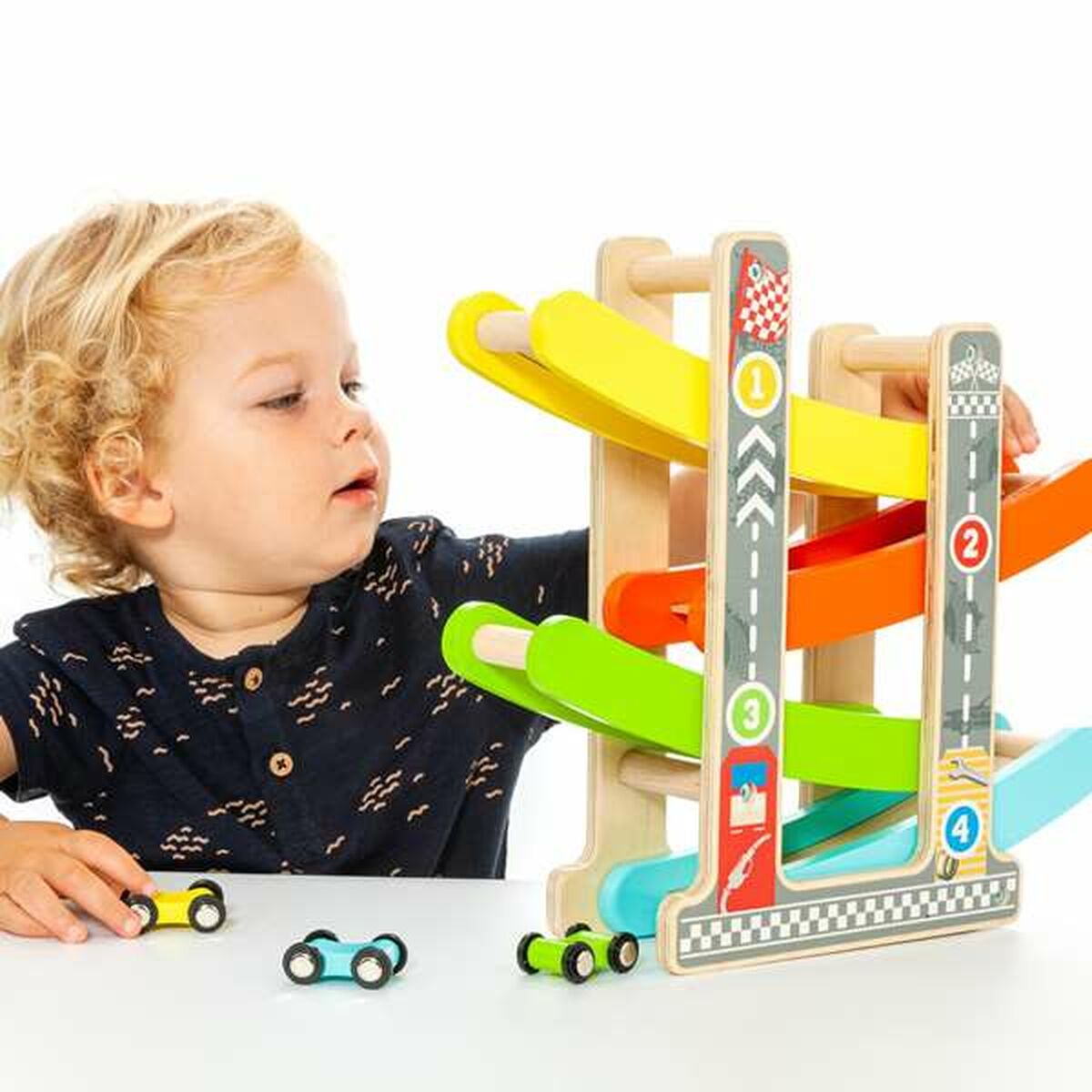 Wooden Track with Ramps for Car Molt