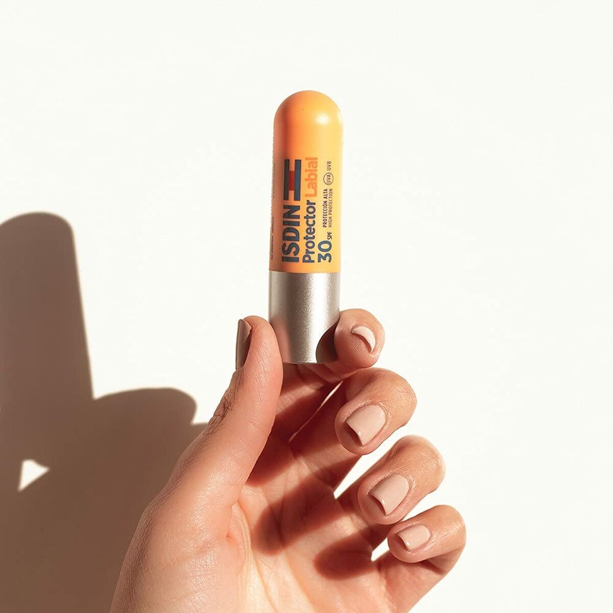 Lip balm Isdin 690013544 Lip balm Isdin 690013544