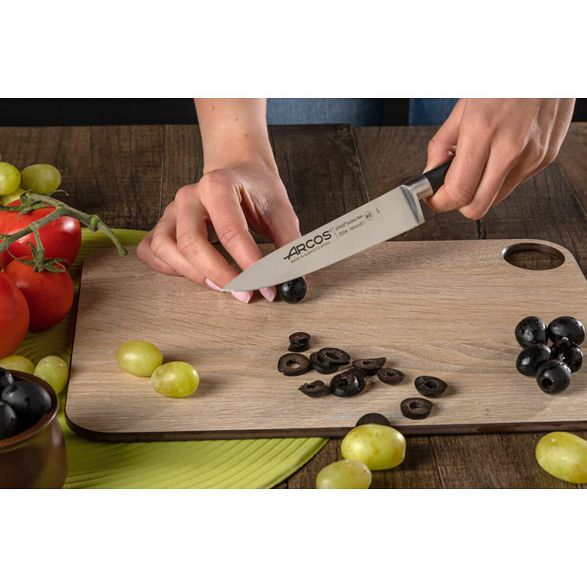 Kitchen Knife Arcos serie riviera Black Steel 15 cm 6″