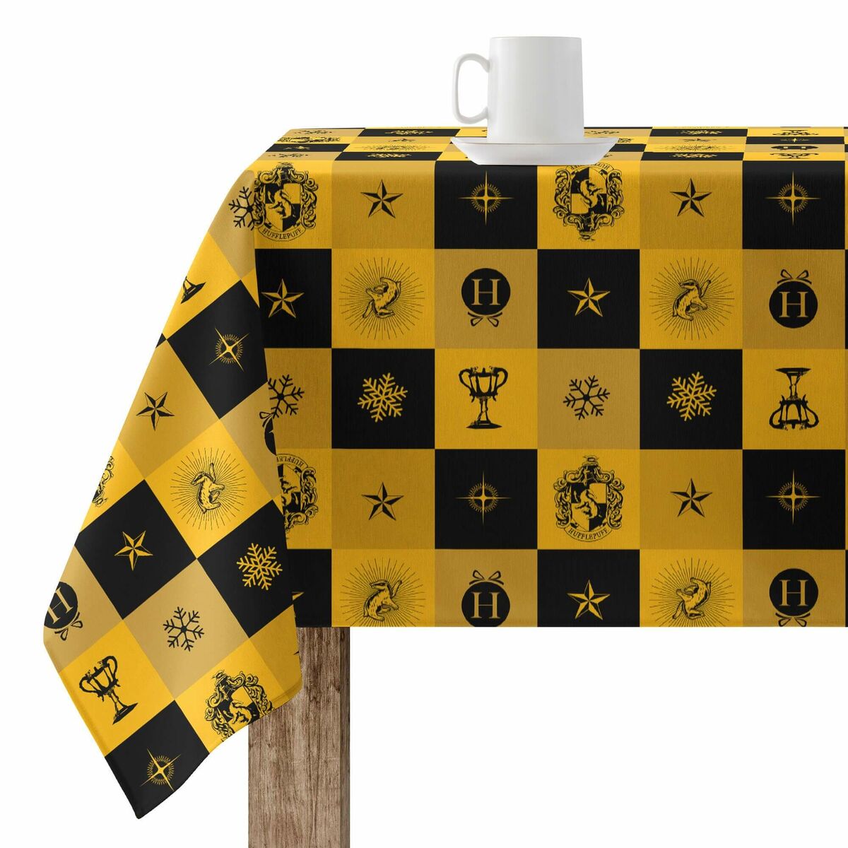 Stain-proof resined tablecloth Harry Potter Hufflepuff Multicolour 100 x 150 cm Stain-proof resined tablecloth Harry Potter Hufflepuff Multicolour 100 x 150 cm