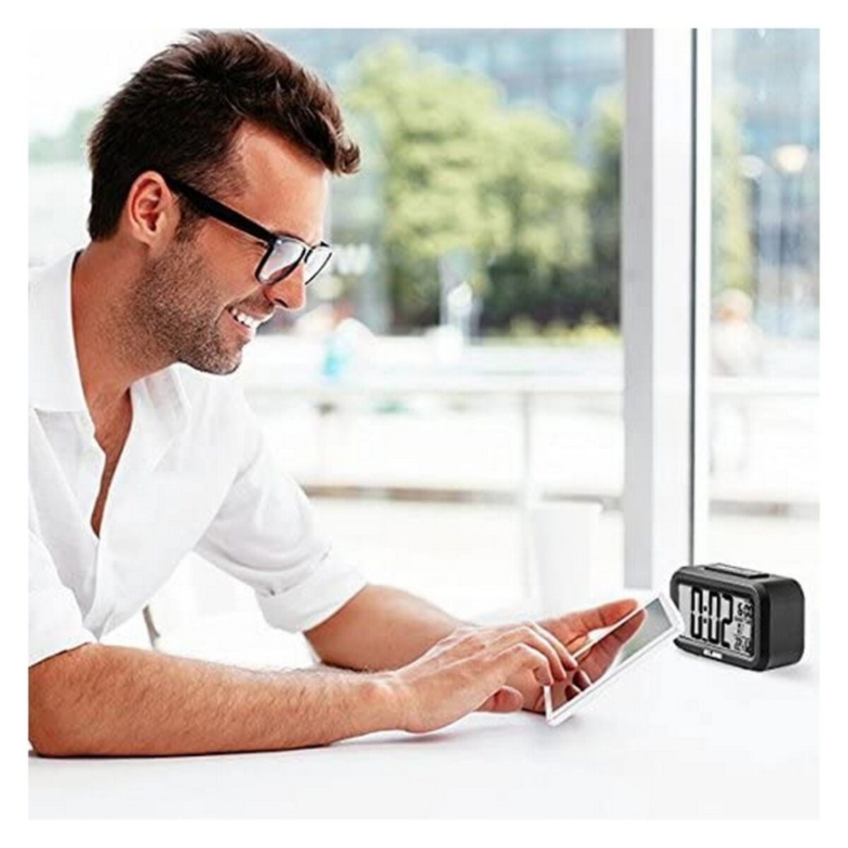 Alarm Clock ELBE RD-668 Black 4,4″