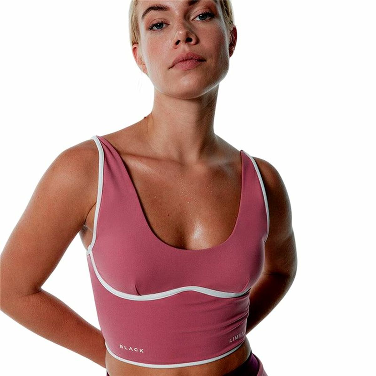 Womenâs Sports Top Black Limba Courtedge Fitness Womenâs Sports Top Black Limba Courtedge Fitness