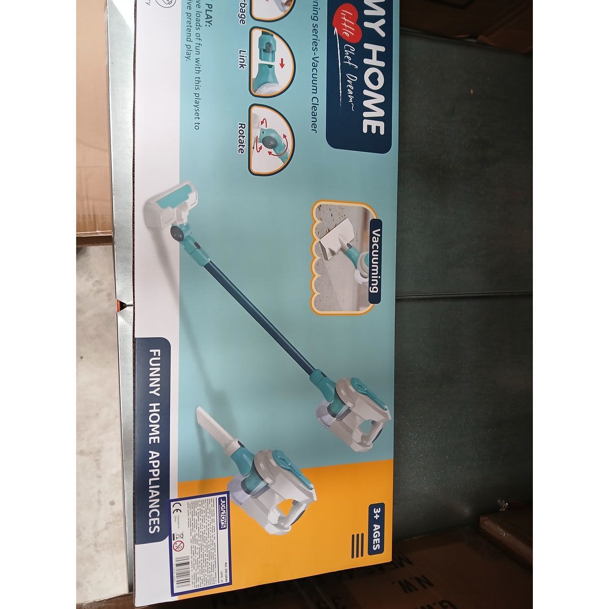 Toy vacuum cleaner