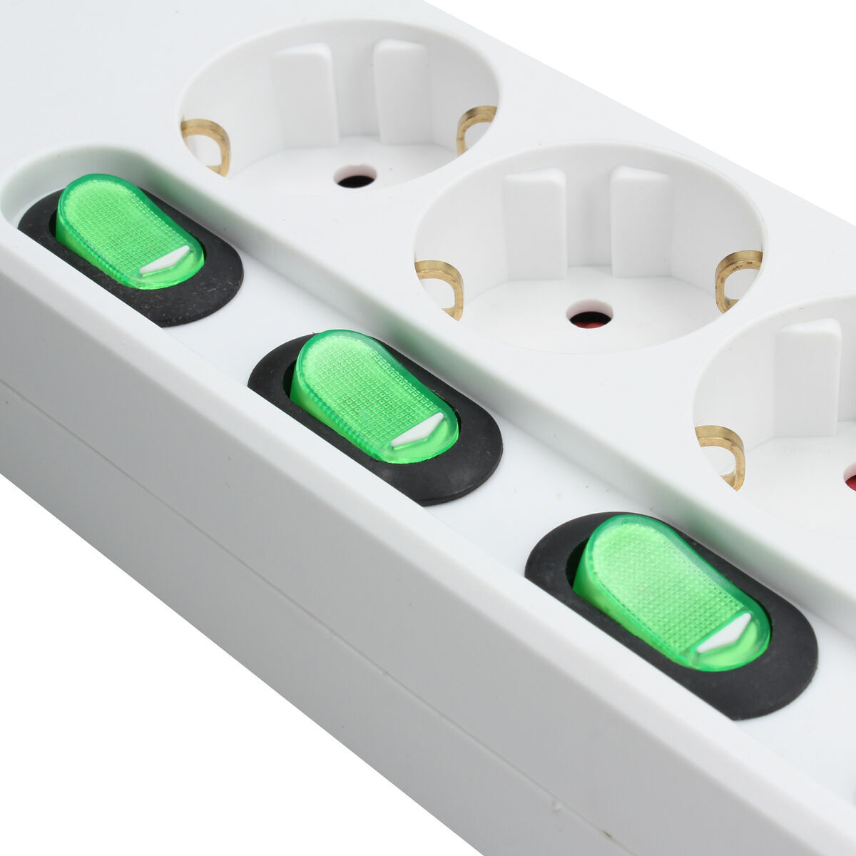 4-socket plugboard without power switch TM Electron TMUAD554 White 3680 W (1,5 m)