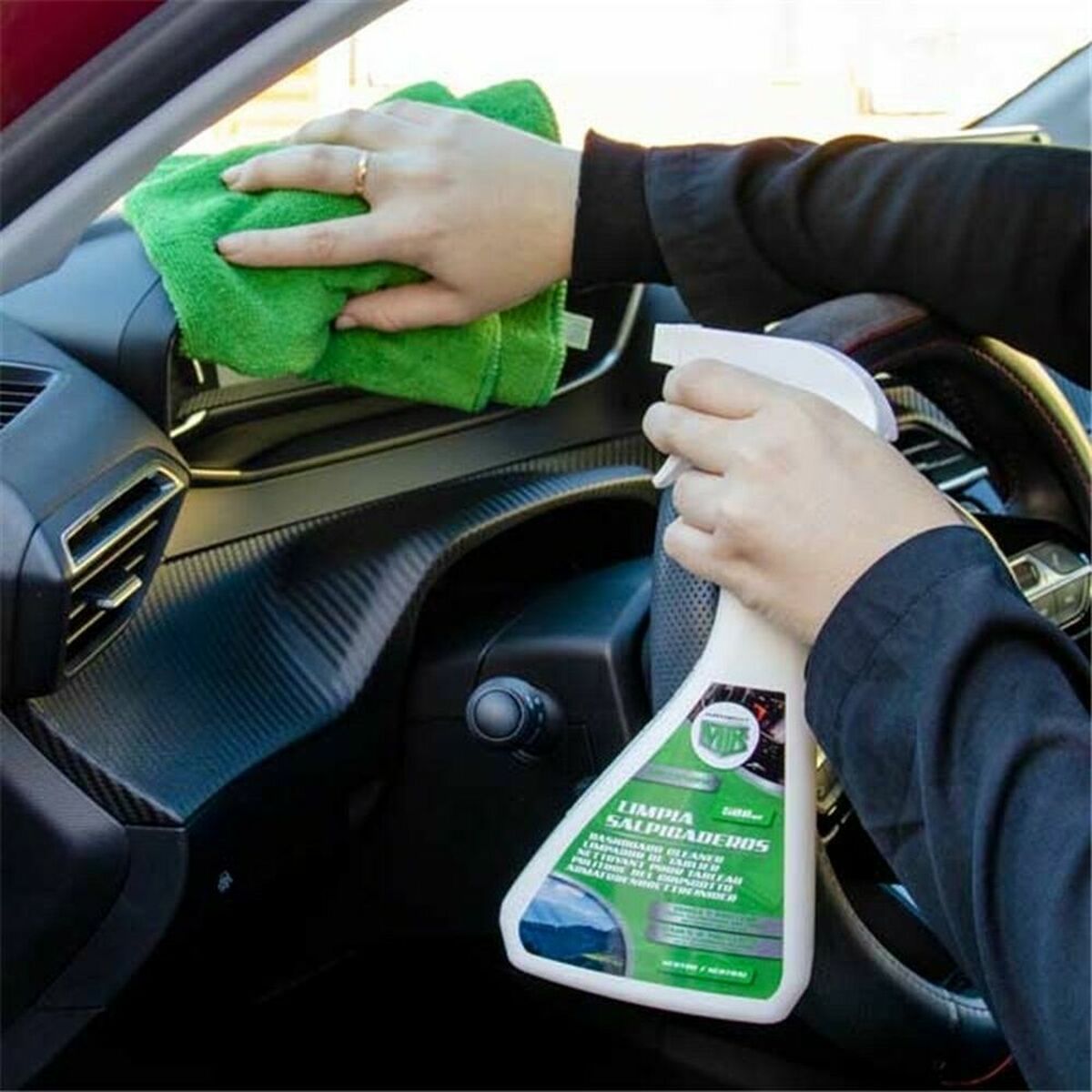 Dashboard Cleaner Motorkit MOT10318 500 ml Dashboard Cleaner Motorkit MOT10318 500 ml