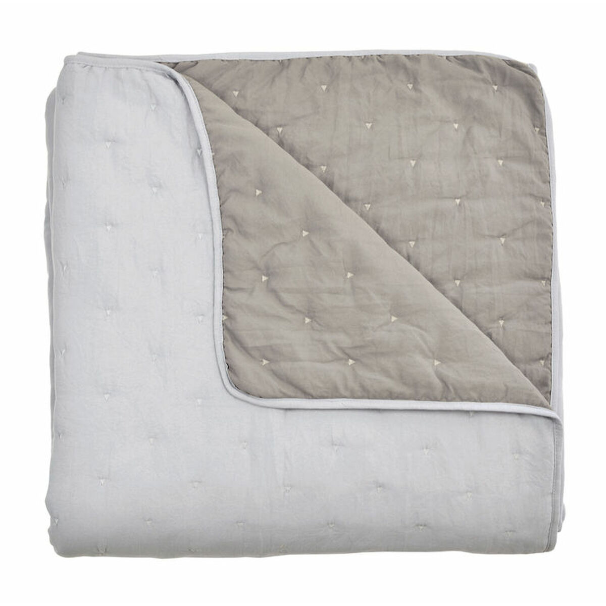 Bedspread (quilt) Pierre Cardin LORENA White King size (3 Pieces) Bedspread (quilt) Pierre Cardin LORENA White King size (3 Pieces)