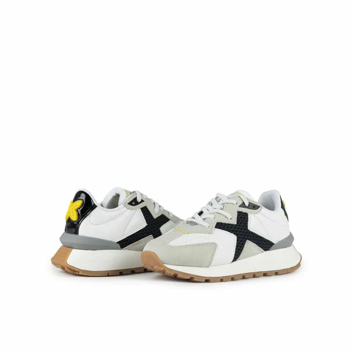 Sports Shoes for Kids Munich Mini Soku Light grey