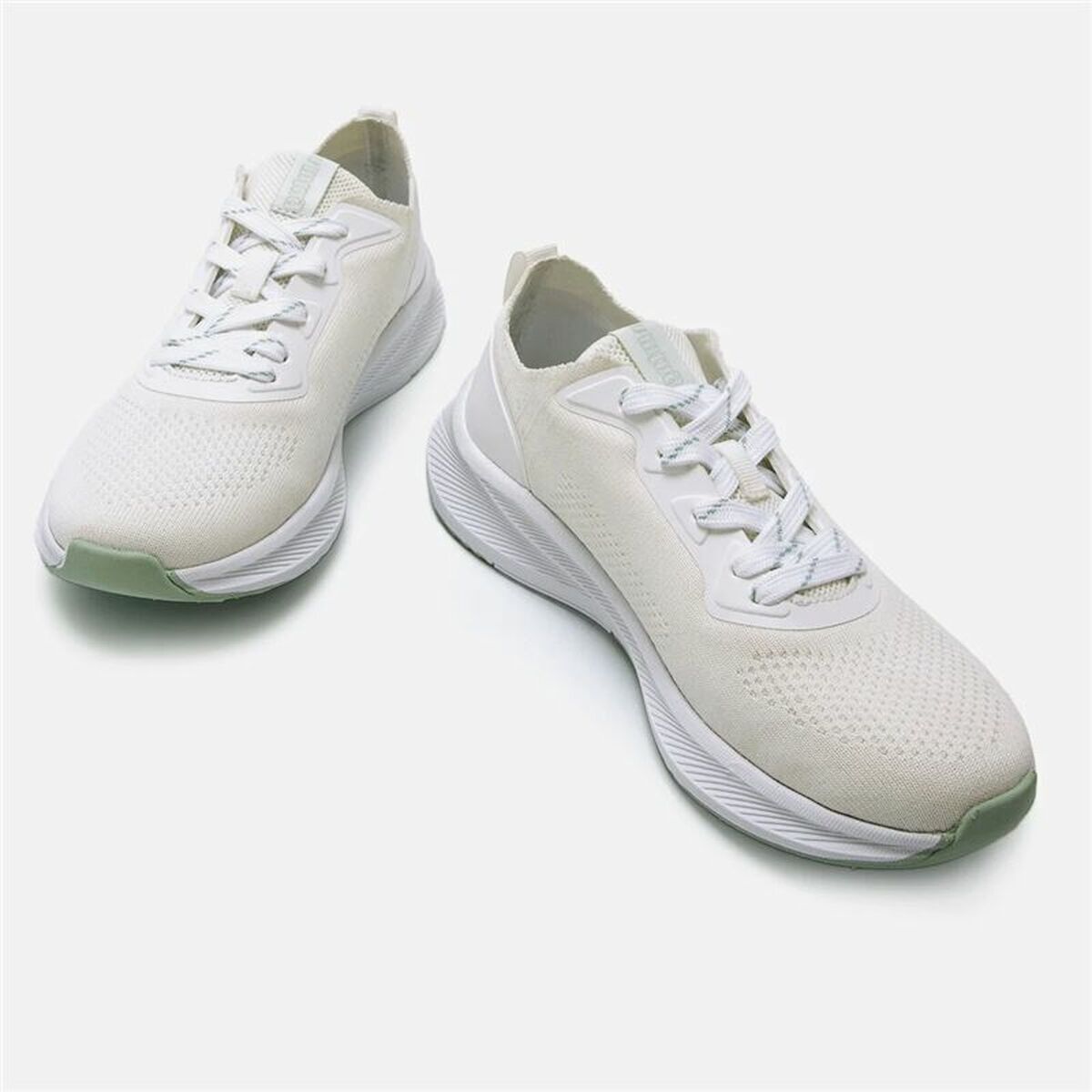 Women’s casual trainers Mustang Somo White Beige