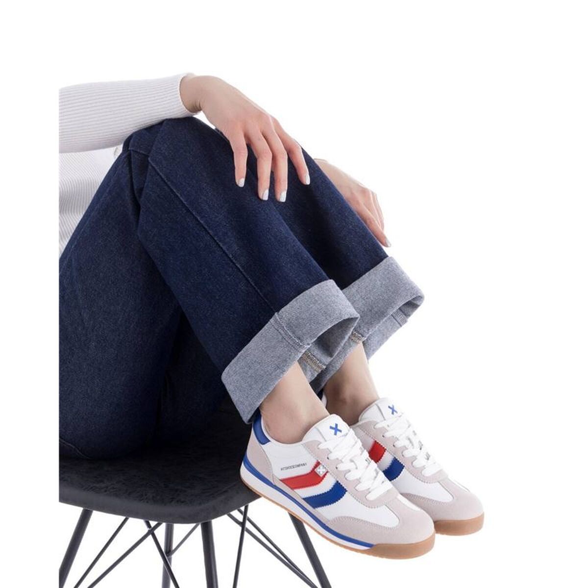 Women’s casual trainers XTI Grey