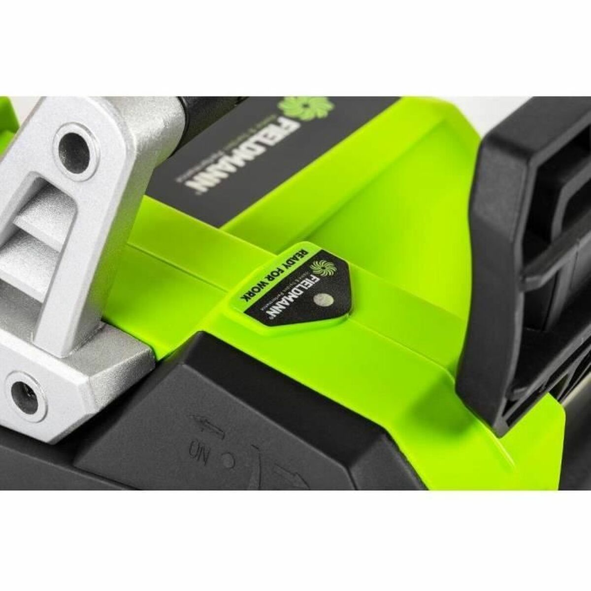 Chainsaw Fieldmann FZP 2025-E 2000 W 25 cm