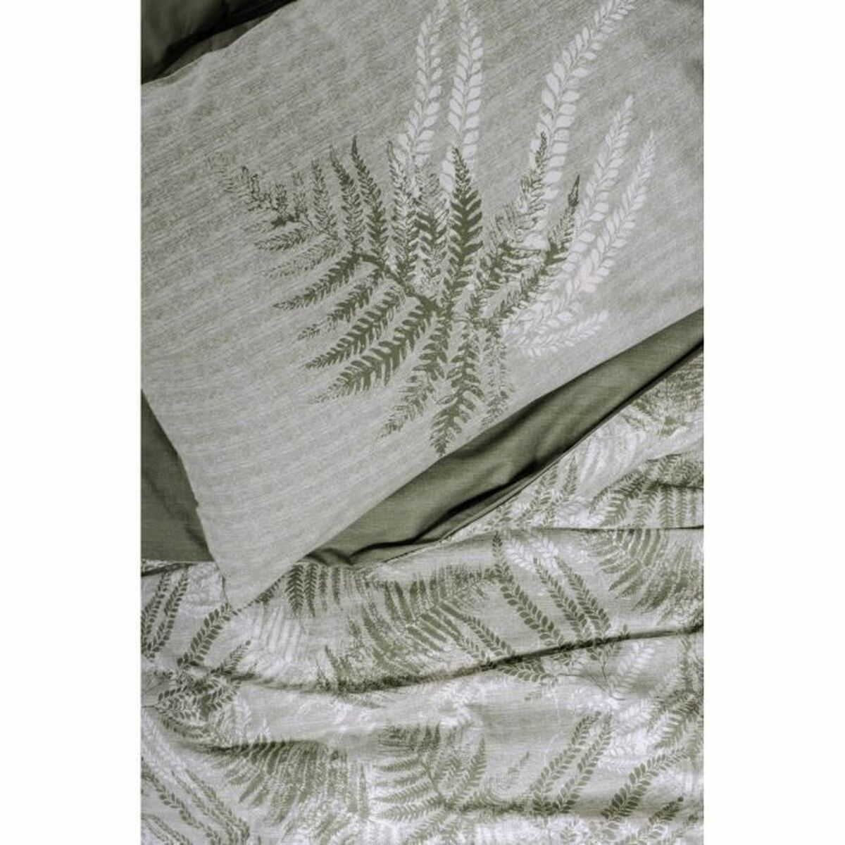 Duvet cover set