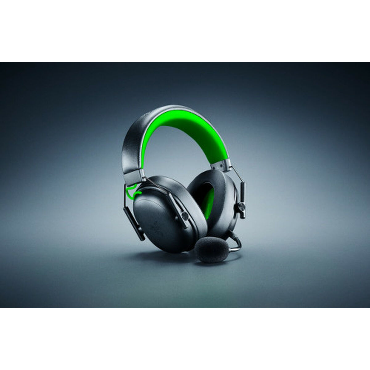 Headphones Razer RZ04-05420200-R3M1 Black Green Headphones Razer RZ04-05420200-R3M1 Black Green