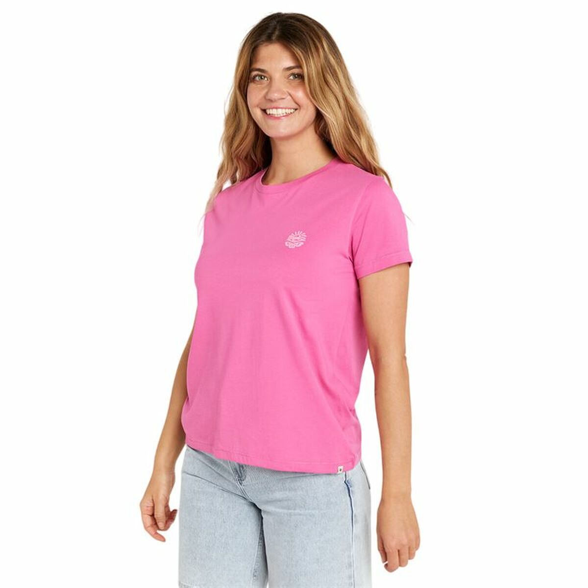 Women’s Short Sleeve T-Shirt Rip Curl Re-Entry Crew Tee Pink Fuchsia Women’s Short Sleeve T-Shirt Rip Curl Re-Entry Crew Tee Pink Fuchsia