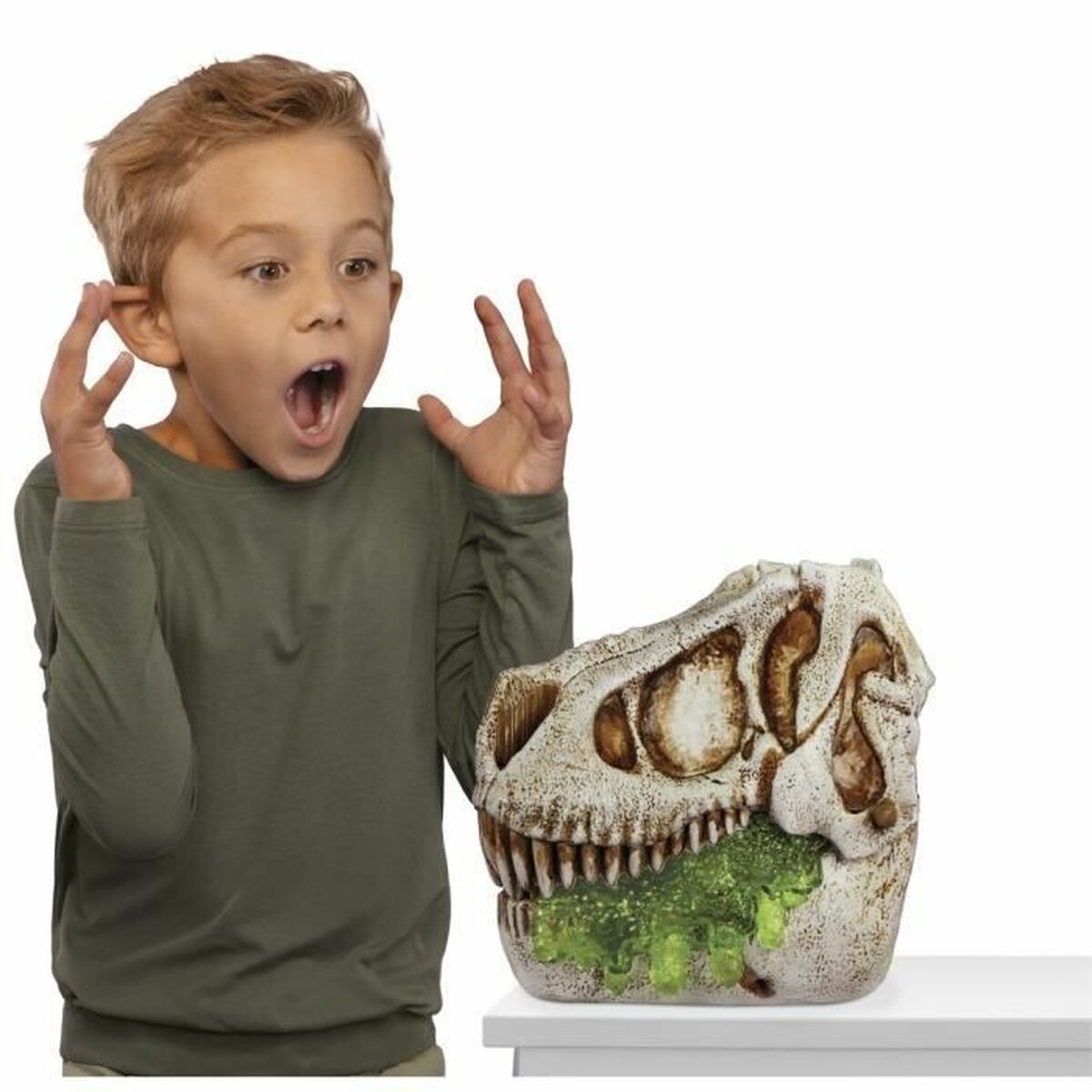 Action Figure LOL Surprise! [“GrossMos Flying”]