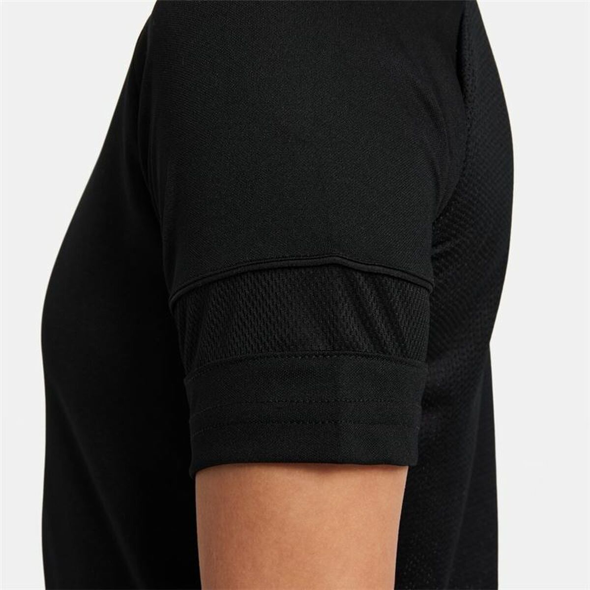 Child’s Short Sleeve T-Shirt Nike Dri-Fit Academy Girls