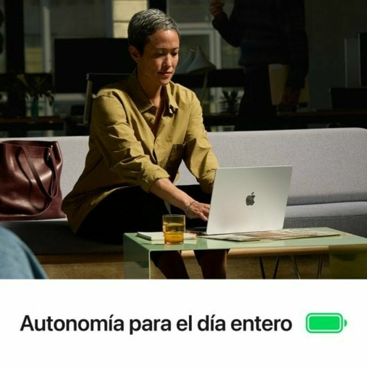 Laptop Apple MX2J3Y/A 14,2″ M2 24 GB RAM 1 TB SSD