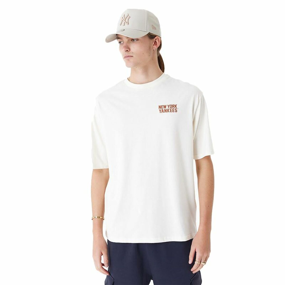 Men’s Short Sleeve T-Shirt New Era WORDMARK OS TEE NEYYAN 60435536 White (M) Men’s Short Sleeve T-Shirt New Era WORDMARK OS TEE NEYYAN 60435536 White (M)