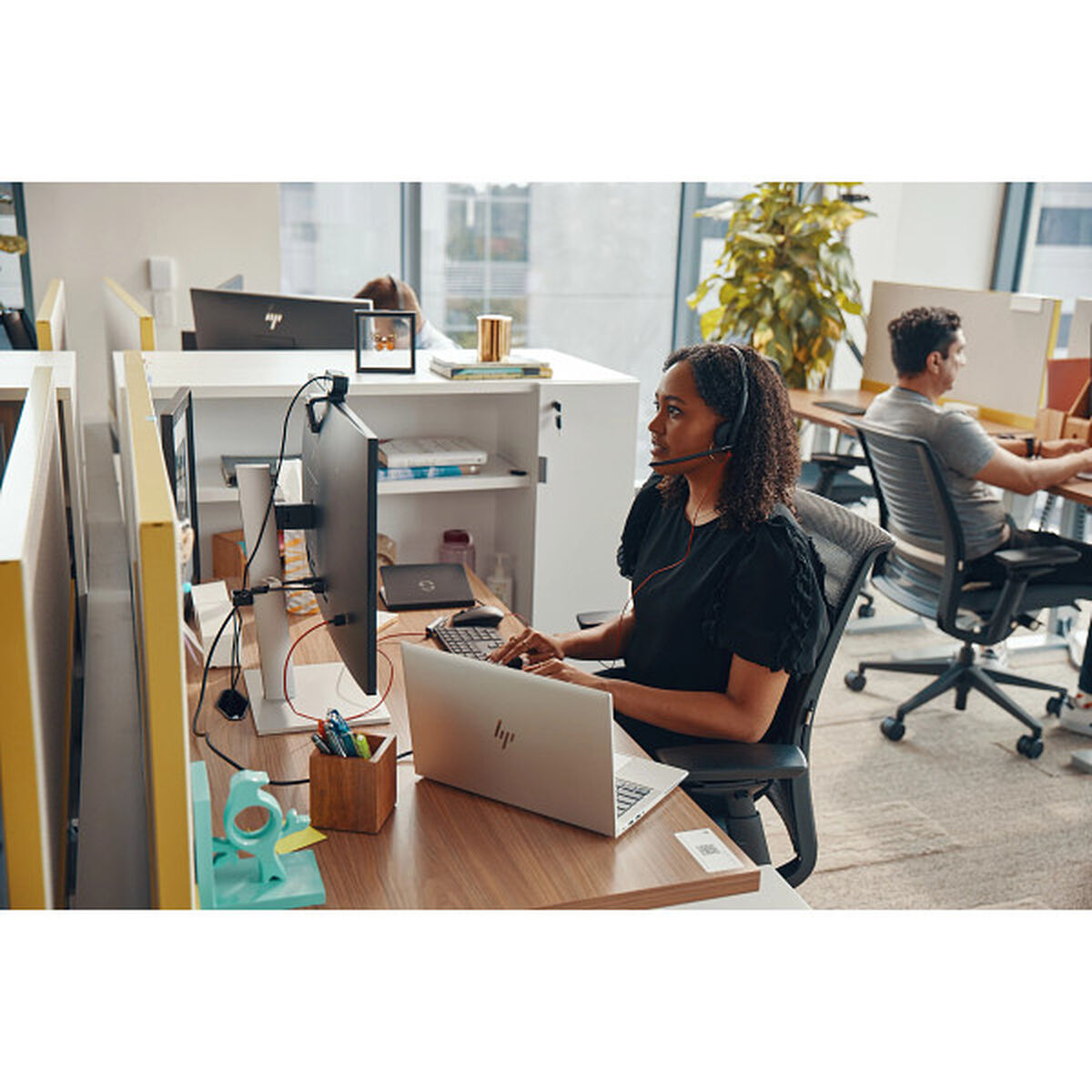 Headphones with Microphone Poly 8X228A6 Black