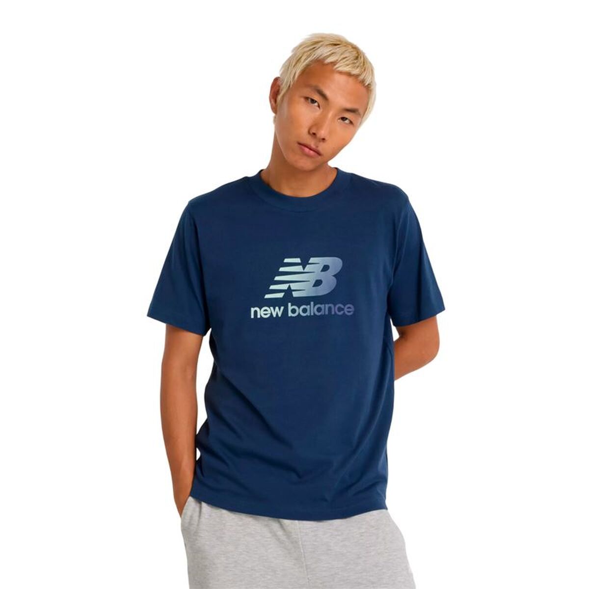 Men’s Short Sleeve T-Shirt New Balance Sport Essentials Gradient Dark blue Men’s Short Sleeve T-Shirt New Balance Sport Essentials Gradient Dark blue