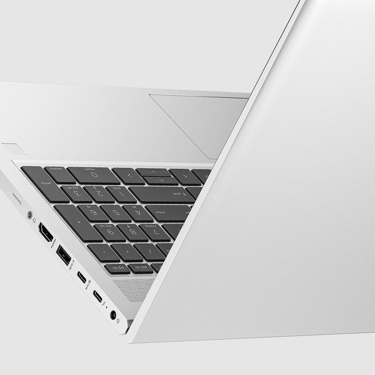 Laptop HP 968M9ET 15,6″ Intel Core i5-1335U 16 GB RAM 512 GB SSD