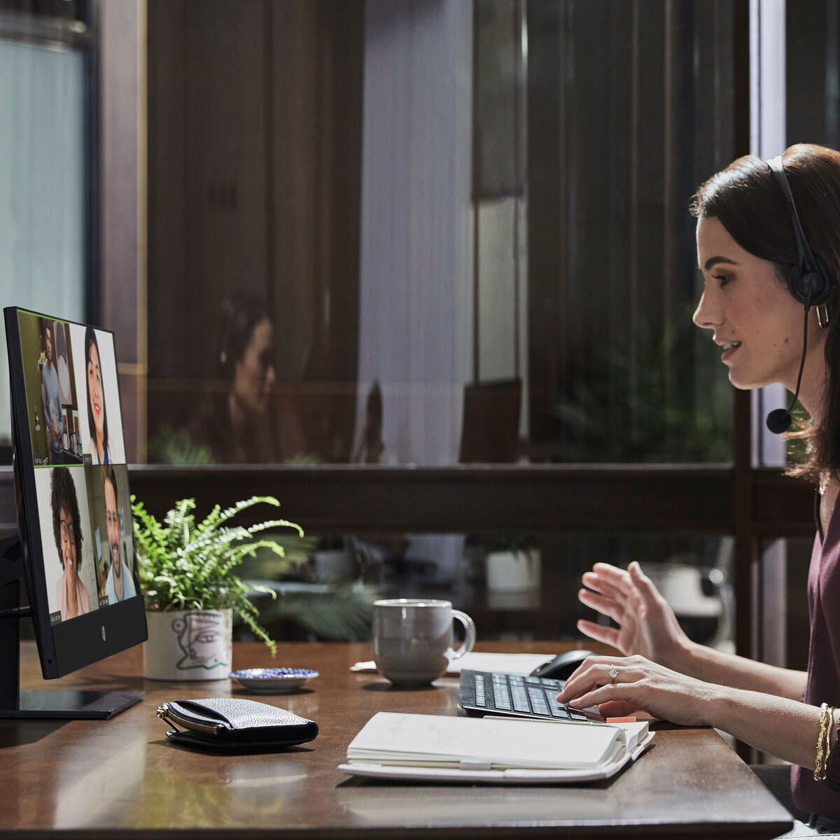 All in One HP B70YMAT#ABE 23,8″ 16 GB RAM 16 GB 512 GB SSD Intel Core i5-14500T