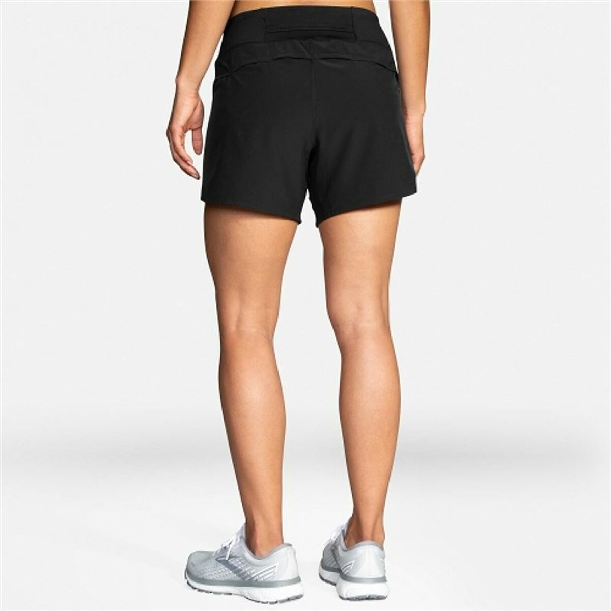 Sports Shorts for Women Brooks Chaser 5″ Black