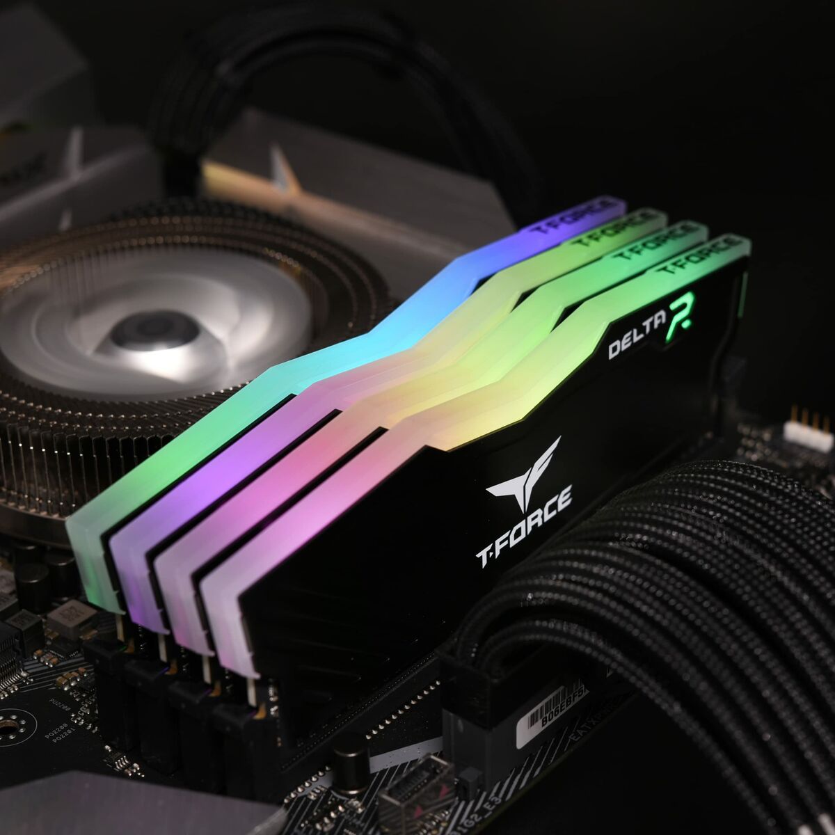 RAM Memory Team Group TF3D416G3600HC18JDC01 8 GB 16 GB DDR4 3600 MHz CL18