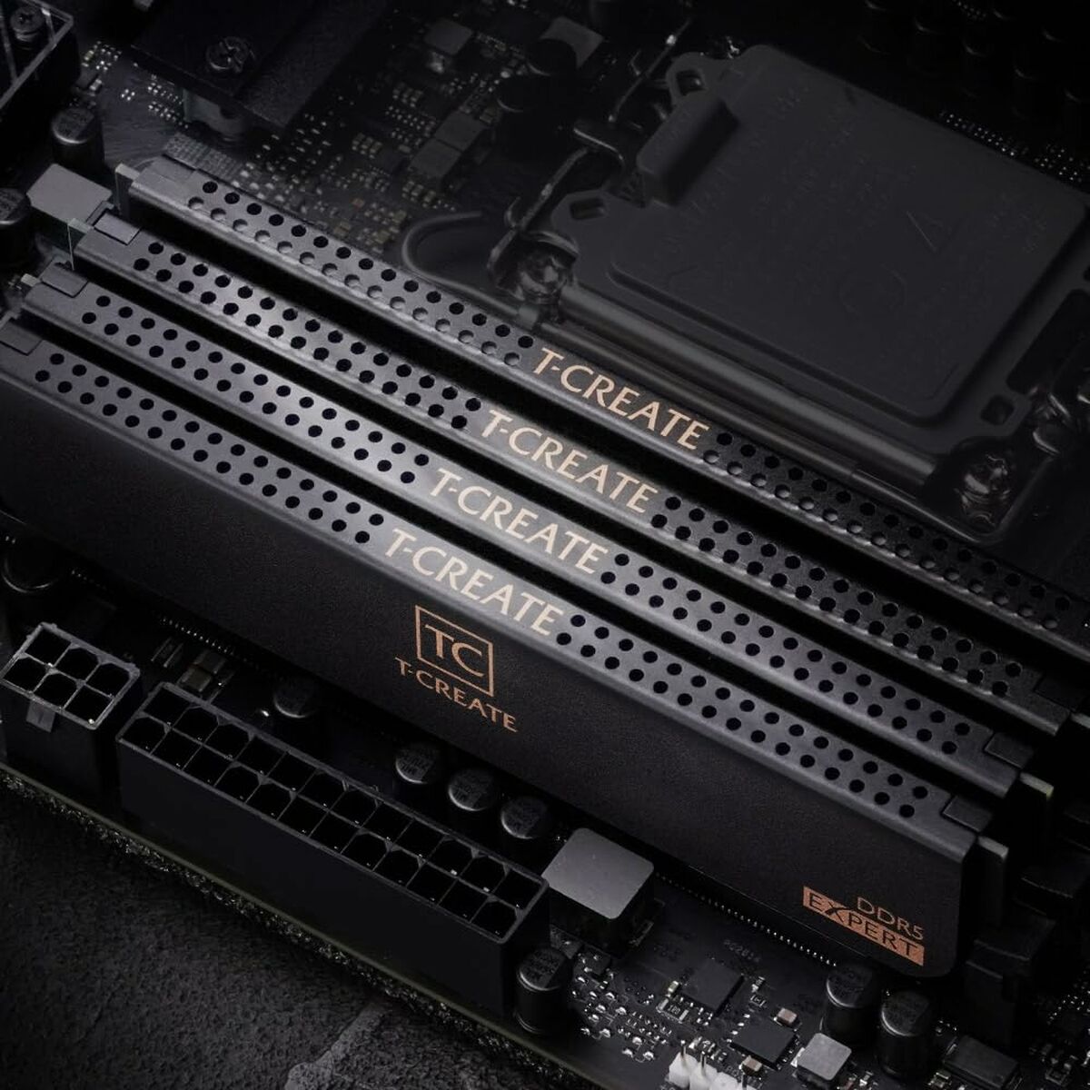 RAM Memory Team Group CTCWD564G6400HC34BDC01