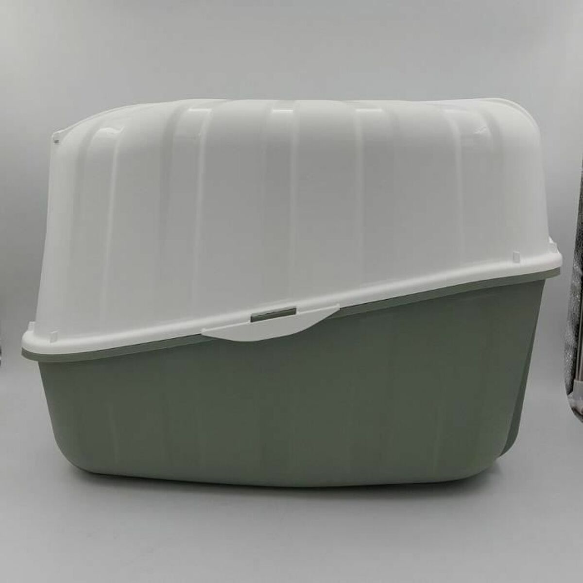 Cat Litter Box AimÃ©