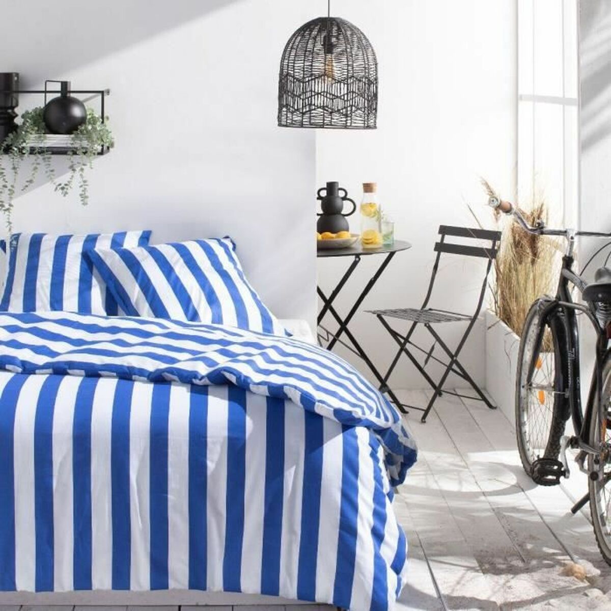 Nordic cover TODAY Summer Stripes Blue 240 x 220 cm Nordic cover TODAY Summer Stripes Blue 240 x 220 cm