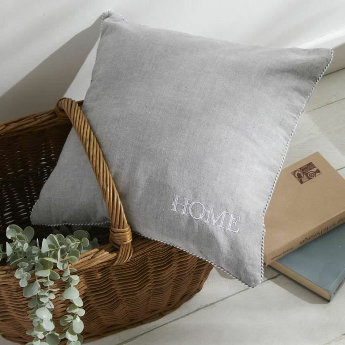 Cushion TODAY 40 x 40 cm
