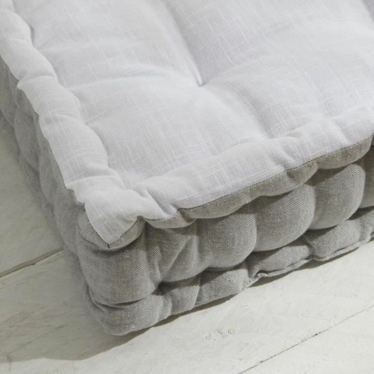 Floor cushion TODAY 40 x 40 x 10 cm