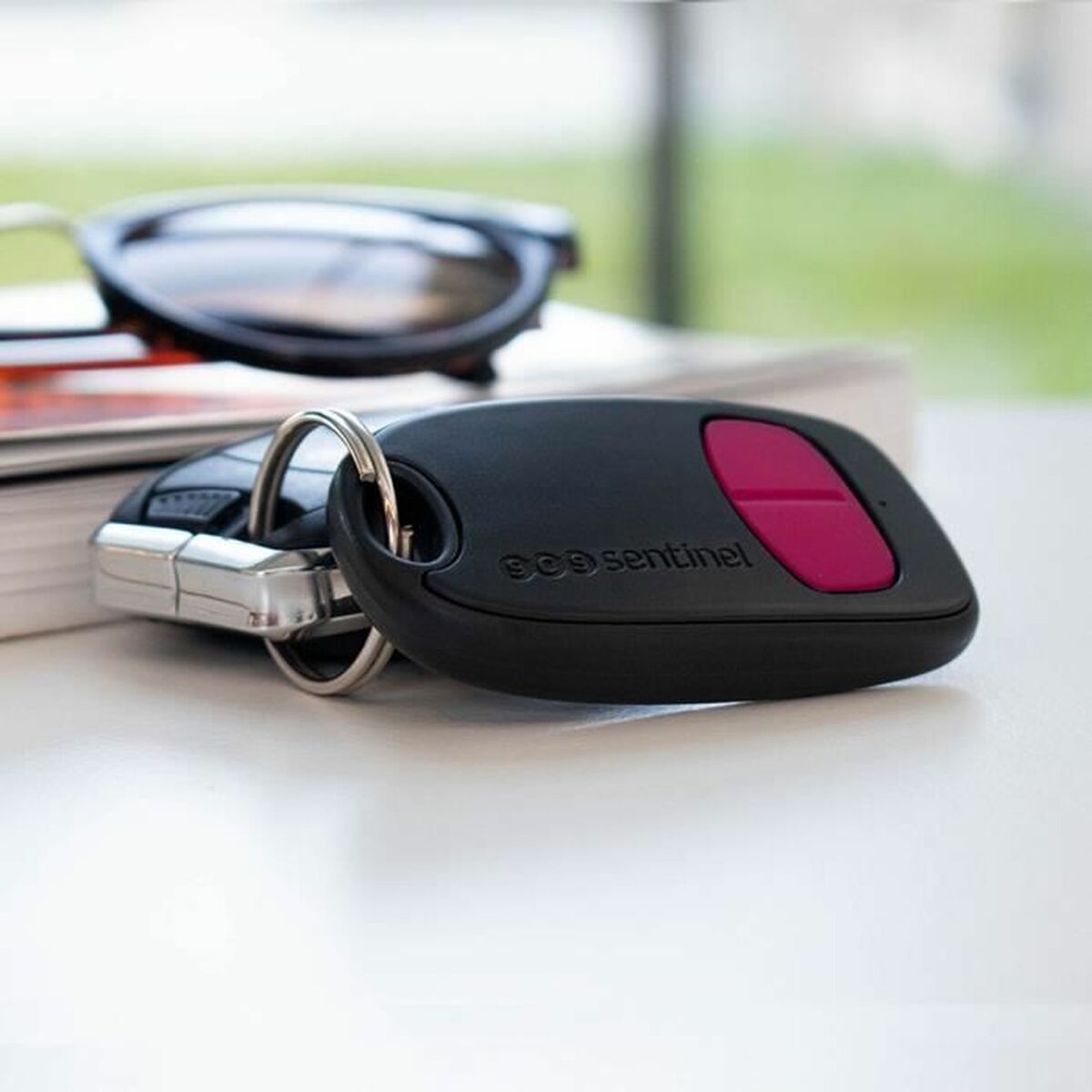 Universal Remote Control SCS SENTINEL SimplyControl Black Fuchsia 40 m