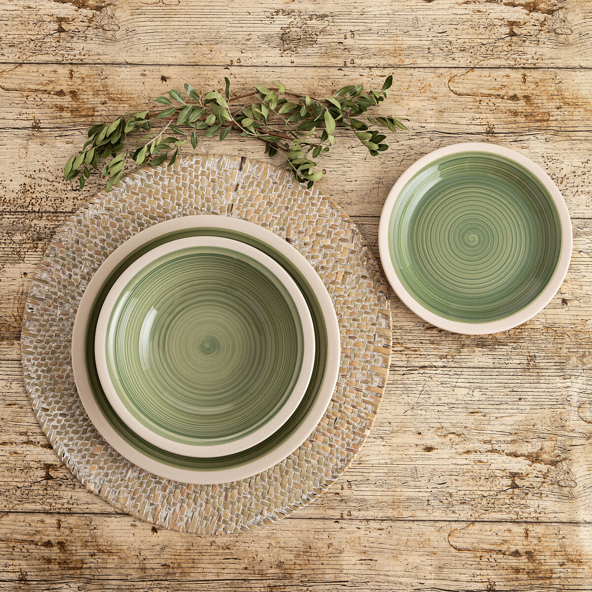 Flat Plate Quid Calypso Green Ceramic  27 cm (12 Units)
