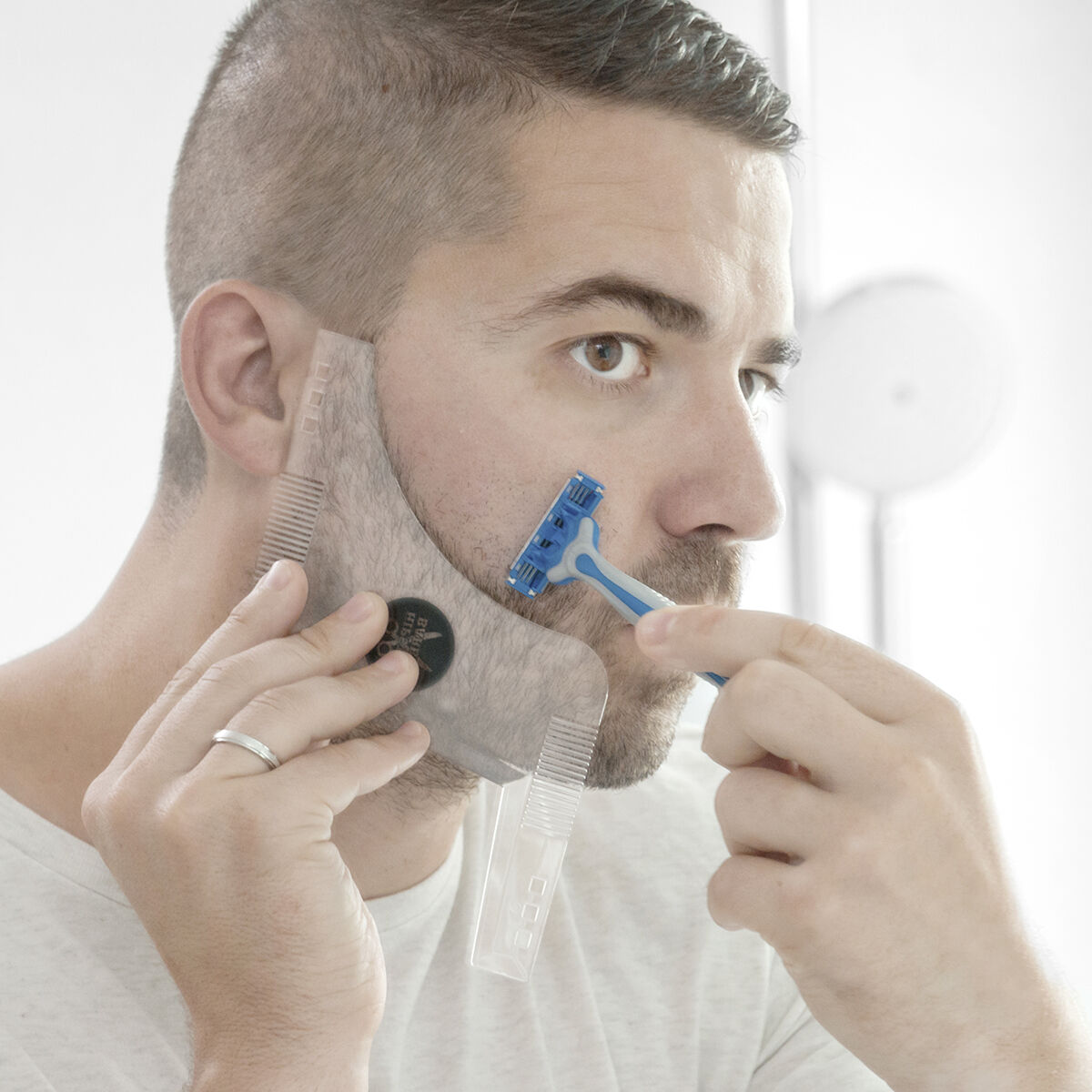 Hipster Barber Beard Template for Shaving InnovaGoods Hipster Barber Beard Template for Shaving InnovaGoods