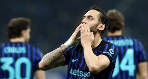 La estrella turca revela el empate del Inter de Milán con el Napoli: “Duele, pero seguimos avanzando juntos” La estrella turca revela el empate del Inter de Milán con el Napoli: “Duele, pero seguimos avanzando juntos”