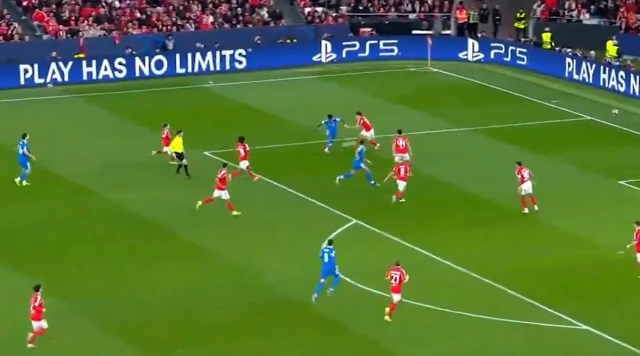 MIRAR: Vinicius Junior anota un golazo brillante antes de abandonar el campo en señal de protesta MIRAR: Vinicius Junior anota un golazo brillante antes de abandonar el campo en señal de protesta