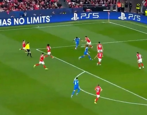 MIRAR: Vinicius Junior anota un golazo brillante antes de abandonar el campo en señal de protesta MIRAR: Vinicius Junior anota un golazo brillante antes de abandonar el campo en señal de protesta