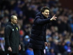 Los Rangers luchan contra el Sunderland por el fichaje de este jugador de 27 años: ¿el hombre adecuado para la reconstrucción defensiva de Rohl? Los Rangers luchan contra el Sunderland por el fichaje de este jugador de 27 años: ¿el hombre adecuado para la reconstrucción defensiva de Rohl?