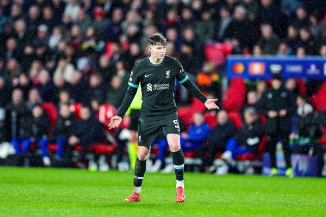 Informe: el Liverpool sufre otro golpe por lesión en el mediocampo Informe: el Liverpool sufre otro golpe por lesión en el mediocampo