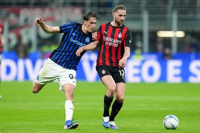 Informe: Man United se ha puesto en contacto para fichar al delantero de la Serie A Informe: Man United se ha puesto en contacto para fichar al delantero de la Serie A