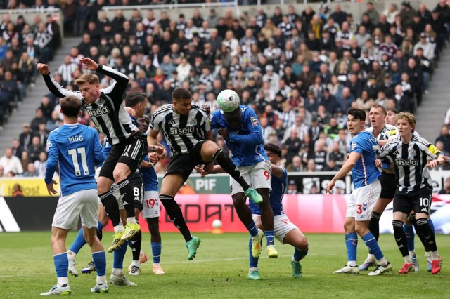 Botman, Burn y Gordon obtienen 7,5 | Jugadores del Newcastle United clasificados en una dura derrota contra el Sunderland Botman, Burn y Gordon obtienen 7,5 | Jugadores del Newcastle United clasificados en una dura derrota contra el Sunderland