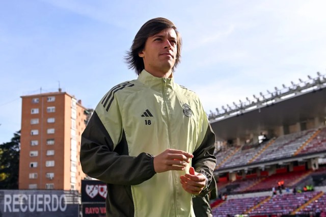 Oficial: lateral izquierdo del Real Madrid de baja por lesión en el gemelo; se perderá el choque con el Manchester City Oficial: lateral izquierdo del Real Madrid de baja por lesión en el gemelo; se perderá el choque con el Manchester City