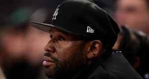 El invicto Floyd Mayweather dice que volverá al boxeo profesional 9 años después del retiro El invicto Floyd Mayweather dice que volverá al boxeo profesional 9 años después del retiro