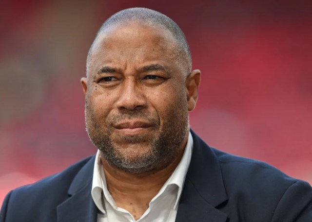 Exclusivo: John Barnes comparte su opinión sobre el futuro de Arne Slot en Liverpool Exclusivo: John Barnes comparte su opinión sobre el futuro de Arne Slot en Liverpool