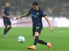 Alivio para el Inter de Milán mientras el Barcelona retrocede ante el precio de la estrella italiana e identifica a los defensores de Dortmund y Aston Villa como alternativa Alivio para el Inter de Milán mientras el Barcelona retrocede ante el precio de la estrella italiana e identifica a los defensores de Dortmund y Aston Villa como alternativa