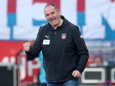 Frank Schmidt, de Heidenheim, bromea sobre la aritmética de la “carrera por el descenso” de la Bundesliga: “¡No puedo calcular tan rápido!” Frank Schmidt, de Heidenheim, bromea sobre la aritmética de la “carrera por el descenso” de la Bundesliga: “¡No puedo calcular tan rápido!”