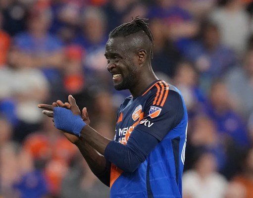 La leyenda de la MLS Kei Kamara anuncia oficialmente su retiro La leyenda de la MLS Kei Kamara anuncia oficialmente su retiro